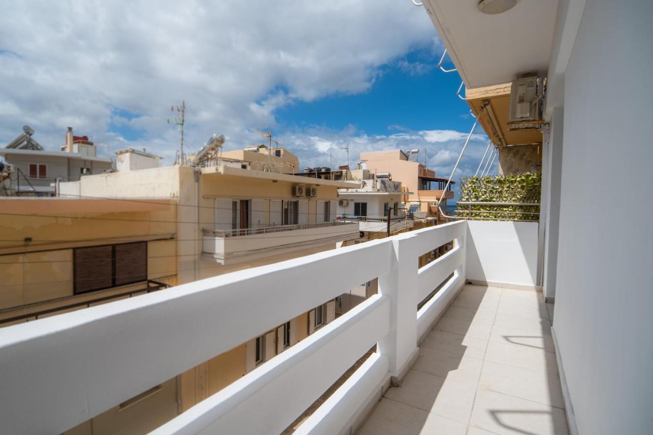 Family Seacoast Home Chrissi Akti Chania Exterior foto